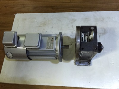 切割车驱动减速机